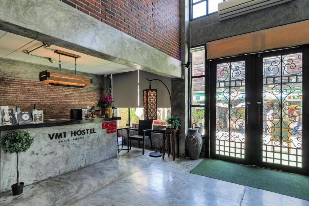 Vm1 Hostel Bangkok Esterno foto