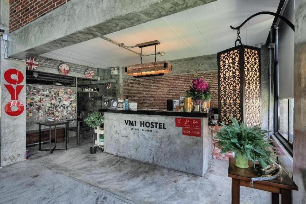 Vm1 Hostel Bangkok Esterno foto