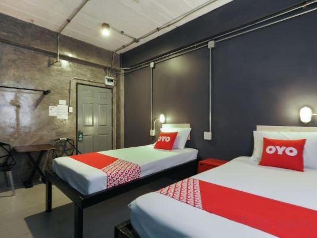 Vm1 Hostel Bangkok Esterno foto
